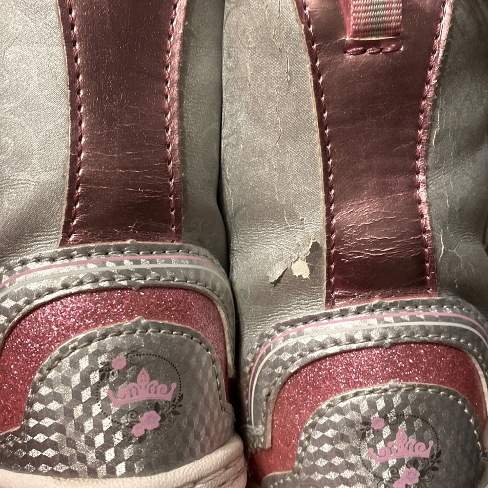 Toddler Girl Disney Princess Snowboots - Picture 3 of 10
